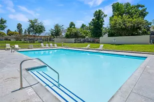1 Woodleaf, Irvine, CA 92614 - Photo 31