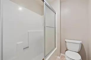 1 Woodleaf, Irvine, CA 92614 - Photo 19