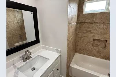1741 Pomona Avenue #21, Costa Mesa, CA 92627 - Photo 7