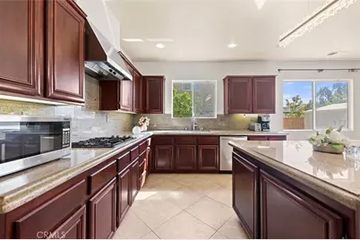 12232 Brianwood Drive, Riverside, CA 92503 - Photo 11