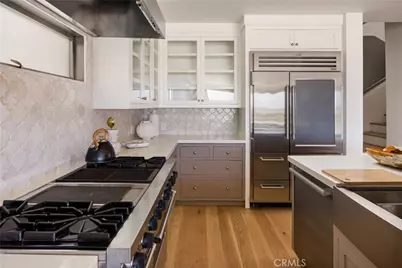 7204 W Oceanfront, Newport Beach, CA 92663 - Photo 9