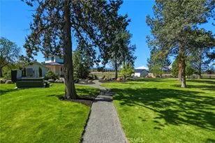 17186 Hwy 126, Outside Area (Outside Ca), CA 97759 - Photo 11