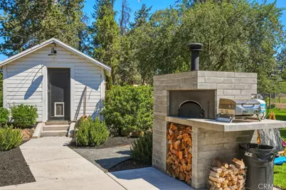 17186 Highway 126, Outside Area (Outside Ca), CA 97759 - Photo 5