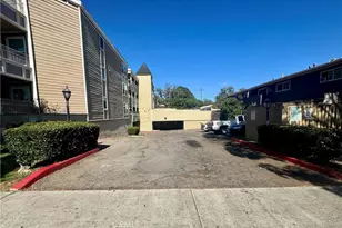300 E Chestnut Ave, Santa Ana, CA 92701 - Photo 29