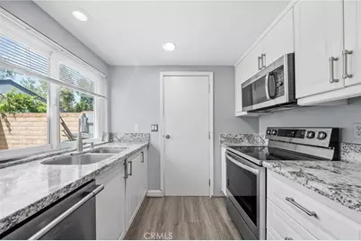 29616 Oakwood Ct, San Juan Capistrano, CA 92675 - Photo 23
