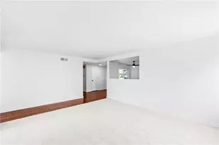 10441 Sunday, Huntington Beach, CA 92646 - Photo 7