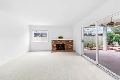 10441 Sunday, Huntington Beach, CA 92646 - Photo 5