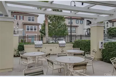 8056 Torino, Stanton, CA 90680 - Photo 53