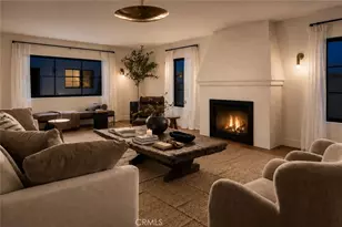 933 S Sycamore Ave, Los Angeles, CA 90036 - Photo 3
