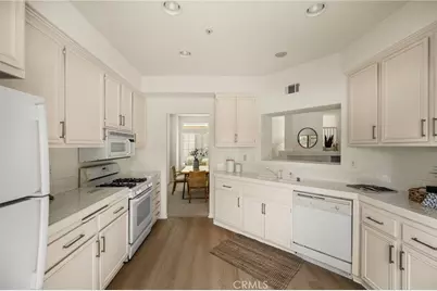 2345 Tryall, Tustin, CA 92782 - Photo 15