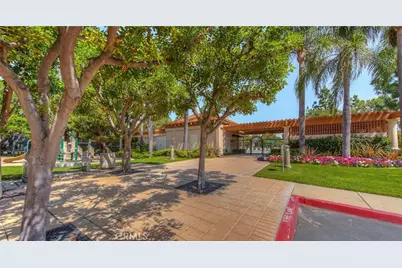 2345 Tryall, Tustin, CA 92782 - Photo 33