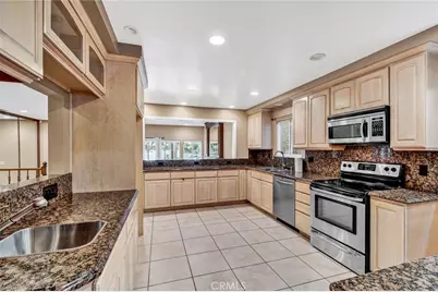 24466 Toledo Lane, Lake Forest, CA 92630 - Photo 5