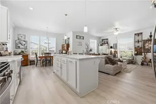 23301 Ridge Route #111 Dr, Laguna Hills, CA 92653 - Photo 11