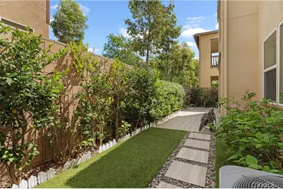 640 Athos, Lake Forest, CA 92630 - Photo 25
