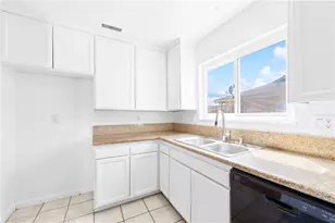 14362 Spa Dr, Huntington Beach, CA 92647 - Photo 3