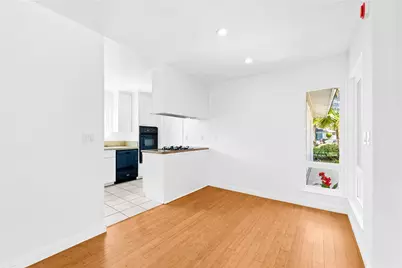 14362 Spa Drive, Huntington Beach, CA 92647 - Photo 13