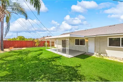 14362 Spa Drive, Huntington Beach, CA 92647 - Photo 45