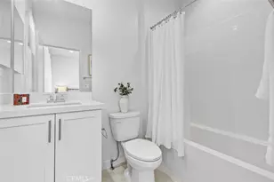 250 Novel, Irvine, CA 92618 - Photo 15