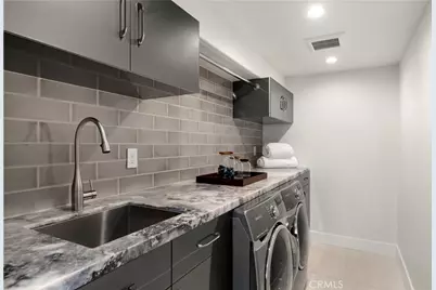 52 N Portola, Laguna Beach, CA 92651 - Photo 31