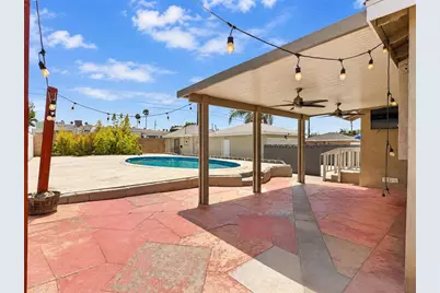 8201 Madrona, Fontana, CA 92335 - Photo 9