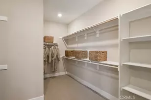 29790 Camino La Cumbre, Valencia, CA 91354 - Photo 17