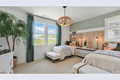 29770 Camino La Cumbre, Valencia, CA 91354 - Photo 17