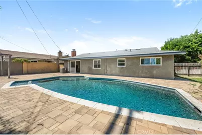 5972 Meadowlark Drive, Huntington Beach, CA 92649 - Photo 35
