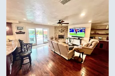 920 11th, Huntington Beach, CA 92648 - Photo 13