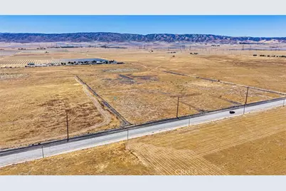 8500 W J Avenue, Del Sur, CA 93536 - Photo 23