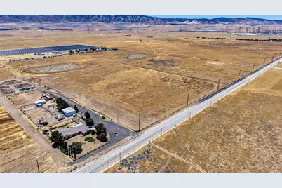 8500 W J Avenue, Del Sur, CA 93536 - Photo 19