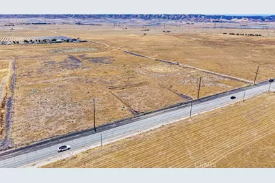 8500 W J Avenue, Del Sur, CA 93536 - Photo 27
