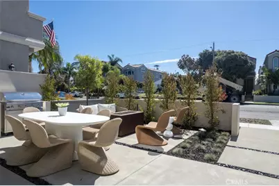515 12th Street, Huntington Beach, CA 92648 - Photo 27