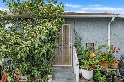 426 N Virgil Avenue, Los Angeles, CA 90004 - Photo 5