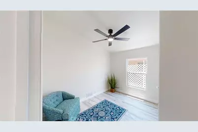 211 S Beach Boulevard #42, Anaheim, CA 92804 - Photo 9