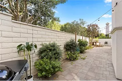 205 Mantle, Irvine, CA 92618 - Photo 35