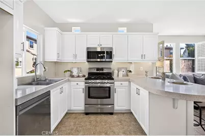 6 Madagascar, Irvine, CA 92618 - Photo 5