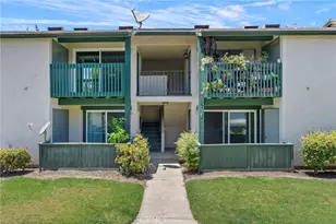 23280 Orange, Lake Forest, CA 92630 - Photo 11