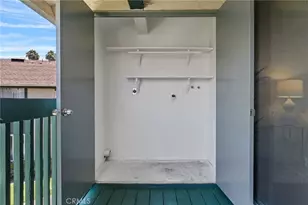 23280 Orange, Lake Forest, CA 92630 - Photo 13