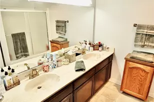10420 Downey, Downey, CA 90241 - Photo 15