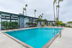 21851 Newland Street, Huntington Beach, CA 92646 - Photo 23