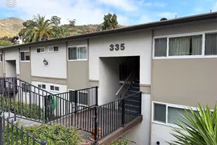 335 Whittley, Avalon, CA 90704 - Photo 3