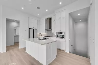 220 Ashby, Irvine, CA 92618 - Photo 7