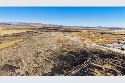 151 94th Street, Rosamond, CA 93560 - Photo 3