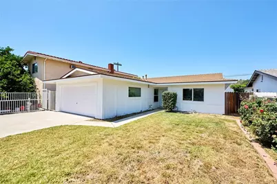 8147 Aldea Avenue, Lake Balboa, CA 91406 - Photo 3
