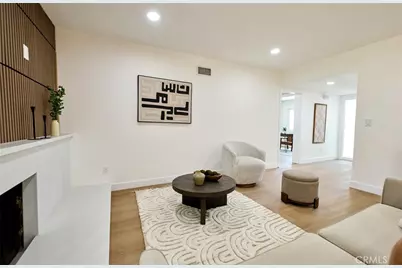8147 Aldea Avenue, Lake Balboa, CA 91406 - Photo 7
