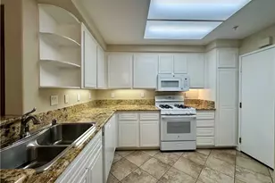 1003 Solvay Aisle, Irvine, CA 92606 - Photo 15