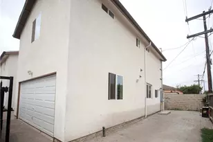 1019 E 84th Pl, Los Angeles, CA 90001 - Photo 5