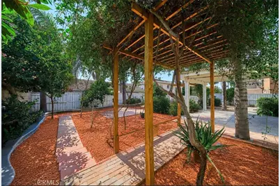 6377 Peach, Jurupa, CA 92880 - Photo 3