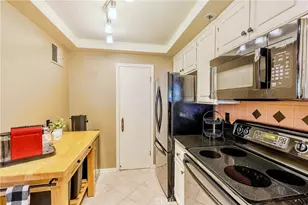 880 W 1st St, Los Angeles, CA 90012 - Photo 11