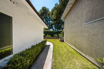 12 Blackswan, Irvine, CA 92604 - Photo 45